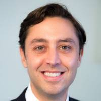 Kelly Sheehy's Instagram, Twitter & Facebook