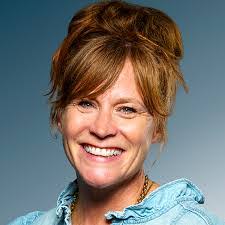 Alison Doran's Instagram, Twitter & Facebook