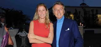 Official fanpage l'unica pagina riconosciuta dall'attore.news e aggiornamenti su massimo ghini. Ludovica Andreoni Ex Moglie Luca Cordero Di Montezemolo Chi Soni I Figli