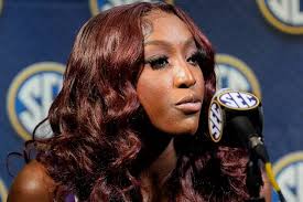 Flau'jae Johnson's Major Personal Admission is Turning Heads