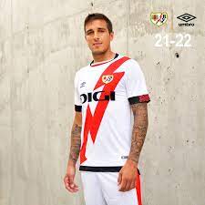 Spain's socialist team rayo vallecano is ready to make a heated return to la liga · making itself heard · pumped up fans return · super league . Rayo Vallecano 2021 22 Heimtrikot