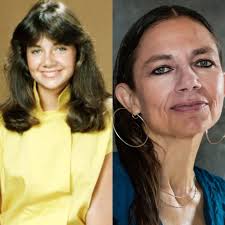 Happy birthday to Justine Bateman! She's 59 today. Mallory Keaton was most  certainly a dream girl in the '80s. Today Justine is an author, a pilot and  avid scuba diver. That's right,