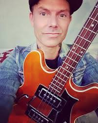 Matt Noveskey's Instagram, Twitter & Facebook