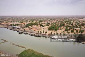 3,152 The River Niger Stock Photos, High-Res Pictures, and Images - Getty  Images