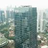 Bukan hanya sabtu bahkan hari minggu masih tetap melayani nasabahnya yang ingin transaksi setor tunai, tarik tunai, transfer dana antar bank, pembayaran. 1