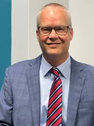 Ellensburg school board selects new superintendent