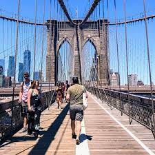 Walking the Brooklyn Bridge: What to Know, Before You Go | Hello Little Home