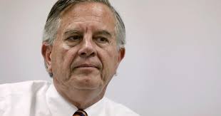 Danny Ludeman, former Wells Fargo chief, dies at 68