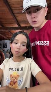 Samantha Palos's Instagram, Twitter & Facebook