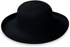 The best petite clothing brands, so if you're under 5ft 4 & struggle to find clothes that don't need excessive cuffing or hemming, here's the glamour edit. Petite Victoria Sun Hat Ultra Lightweight Broad Brim Petite Style Black At Amazon Women S Clothing Store Hats