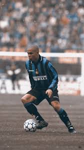 Ronaldo brazil wallpaper hope you like it made in kosova with photoshop cs3 comment and +fav bye. W A L L B A L L On Twitter Wallpaper Ronaldo Inter