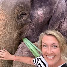 Voyeur spotted in Invermere's Black Forest Heights