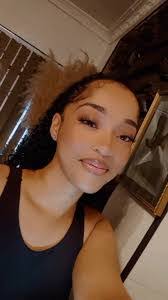 Shana Hernandez's Instagram, Twitter & Facebook