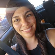 Most people confuse pain relief with healing. But pain relief is about  escape. Pain relief soothes the symptoms. 𝐇𝐞𝐚𝐥𝐢𝐧𝐠 𝐚𝐝𝐝𝐫𝐞𝐬𝐬𝐞𝐬  𝐭𝐡𝐞 𝐫𝐨𝐨𝐭 𝐜𝐚𝐮𝐬𝐞. Pain relief can feel good in the moment. Healing