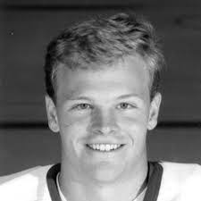 Gale Downey's Instagram, Twitter & Facebook