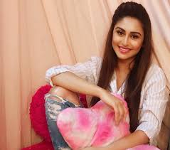 Krystle D Souza Wiki Biography Age Tv Serial Family Images News Bugz She rose to fame with star plus' ek hazaaron mein.