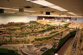 Rod stewart's model railway that has been 26 years in the making has finally been unveiled. Rod Stewart S Handmade Model Train Set His Other Love Besides Music Humanforscale