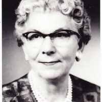 Myrtle Elizabeth Earnshaw (1893–1976)