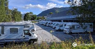 It was built in 1968 and seats 1,800 people and has standing room for 1,200 more. Entdecken Sie Caravan Parking Bergenshallen Einen Zwischenstopp Von Caramaps