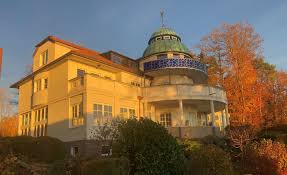 2 zimmer, wohnfläche 67 qm, provisionsfrei. 7 Zimmer Wohnung Zum Verkauf 82327 Tutzing Mapio Net