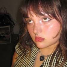 darian snyder (iluvdarian)