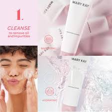 Wanda Metzger's Instagram, Twitter & Facebook