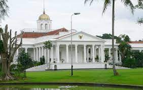 Istana bogor, salah satu istana kepresidenan republik indonesia foto: 6 Potret Istana Presiden Yang Tersebar Di Indonesia Megah Unik