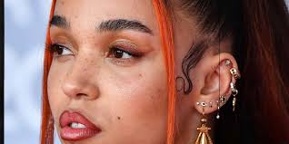 The Complete Guide: Conch Piercings - Impuria Earring & Ear Jewelry –  Impuria Ear Piercing Jewelry