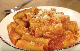 Buon natale e buone feste a tutti! Sugo Matriciana Ricetta Originale Quali Sono Gli Errori Da Non Commettere