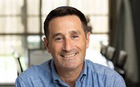 Fueled by fear and fraternity, foreigners start buying up Israeli homes,  just in case