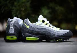Expect The Nike Air Max 95 Og Neon In Mens Sizes Too Sneakernews Com Nike Air Max Nike Air Max 95 Nike