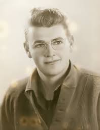 Robert Skillings “Bobby” Munn (1922-1945)