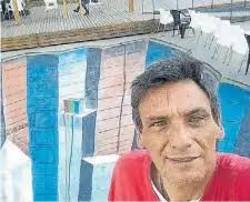 Un mural 3D en la UNLaM, creación del artista que embellece los barrios