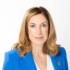 Christine Dowd's Instagram, Twitter & Facebook