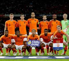 Op deze pagina vindt u altijd de meest recente en actuele selectie van het nederlands elftal. Nederlands Elftal Onsoranje