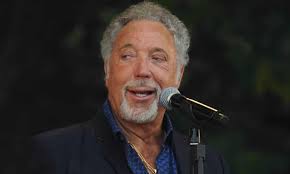 On the news of chuck berry's death, we look back at how tom jones said he had one of the greatest voices of all time in our 2012 interview. Bbc S Kirsty Young Tom Jones Must Be A Killer In The Sack Kirsty Young The Guardian