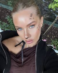 Pick you fav one 🎃🔥🐾🍁