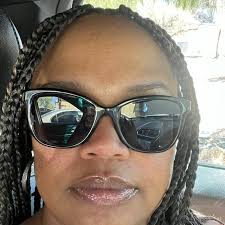 Diddy Maybe yaw could explain the difference between Hugh Hefner and Puffy  for me? 🤔 I mean besides skin tone. Sure Puff should go down for assault  but I know you not