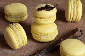 Macarons A La Vanille De Christophe Felder Recette Recette Macaron Facile Recette Macaron Macaron Fraise