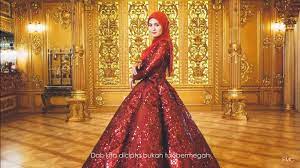 Beliau mula meraih kejayaan komersial menerusi single sulungnya, menahan rindu. Lirik Lagu Di Belenggu Rindu Wany Hasrita Jamal Abdillah Best Sayidahnapisahdotcom