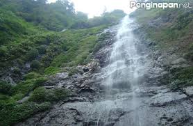 Kabupaten ngawi adalah daerah perbatasan jawa tengah dan jawa timur yang dikaruniai kekayaan alam yang berlimpah. Air Terjun Tretes Jombang Air Terjun Tertinggi Di Jawa Timur Penginapan Net 2021