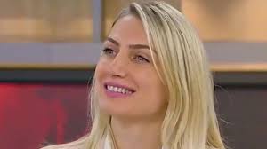 Dilek i̇mamoğlu'nun darbe gecesi yaptığı paylaşımlar medyanın dikkatini çekti. Dilek Imamoglu Sumeyye Erdogan Bayraktar A Destek B Gazete