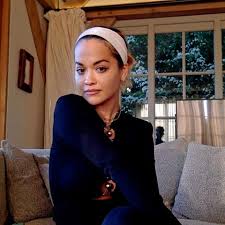 Popsängerin rita ora (23) beschreibt in ihrem song 'i will never let you down', wie ihre beziehung zu calvin harris ihr song für harris. Rita Ora Trennung Nach Sechs Monaten Aus Traurigem Grund Gala De
