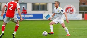 Jun 27, 2021 · andre fili vs. Report Fleetwood Town 2 1 Leeds United Leeds United