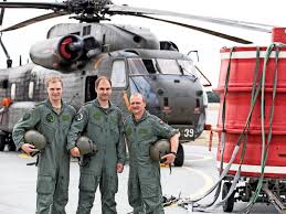 Sie alle unterstehen der verteidigungsministerin. Bundeswehr Hubschrauber Aus Holzdorf Helfen Bei Brandbekampfung