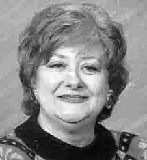 Elizabeth Savard's Instagram, Twitter & Facebook