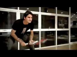 The house is located in the swiss village of valbella in switzerland. Roger Federer Tennis Battle In His House Youtube