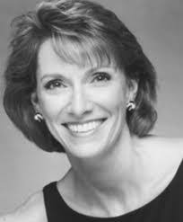 Carolyn Paulus's Instagram, Twitter & Facebook