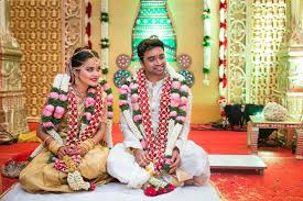 They are basically quite significant in south indian weddings. An Uber Stylish Telugu Wedding With The Bride In Gold Indian Wedding Garland Indian Wedding Flowers Flower Garland Wedding