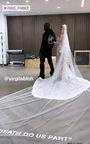 Hails Via Ig Stories Wedding Dresses Unique Wedding Dresses Wedding Dress Guide